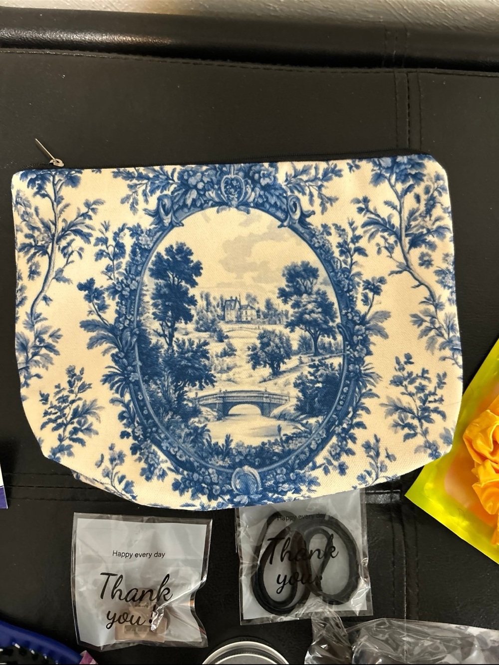 NWT Hair care bundle in a Blue and White Toile Cosmetic Pouch - Picture 2 of 9